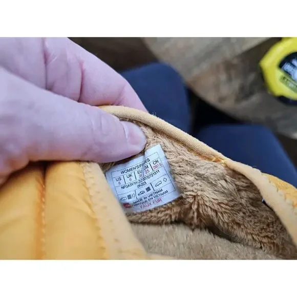 The North Face Thermoball Traction Mule V Slippers Yellow Size 8 - Picture 6 of 6